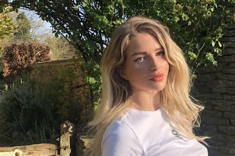 leaked only fan pics|Lottie Moss Makes Her OnlyFans Free After Her。